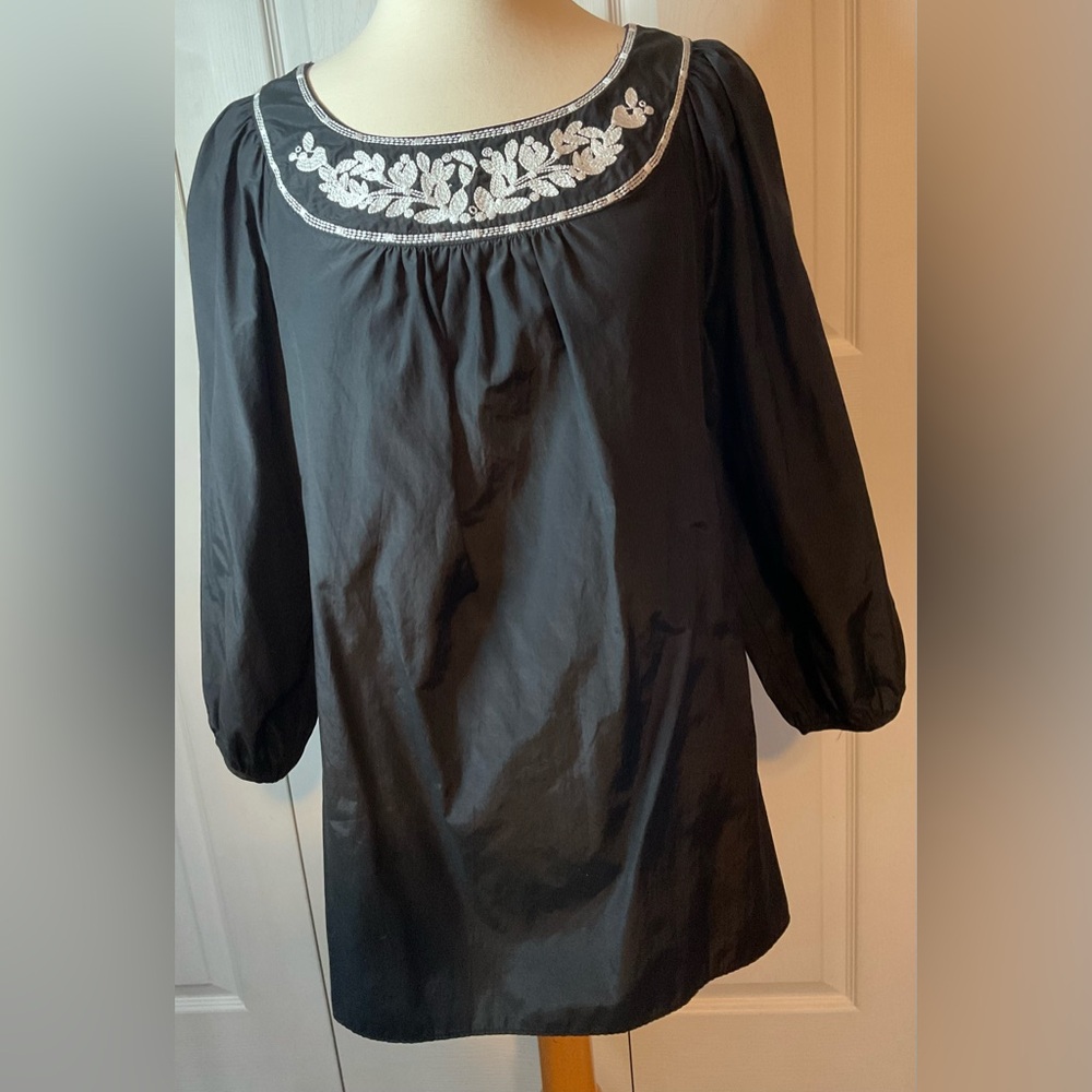 Lane Bryant Embroidered Black White Blouse Top Size‎ XL 14/16